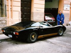 Lamborghini Miura SV
