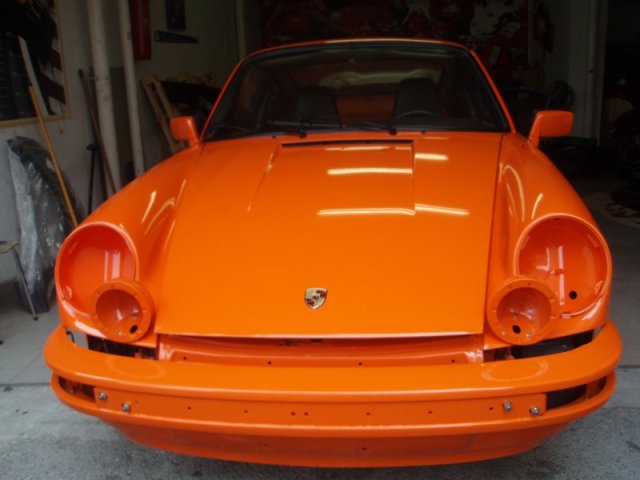 Porsche Carrera (Orange)