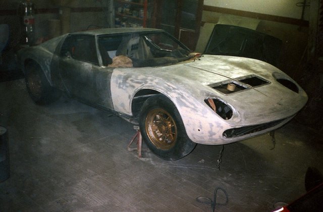 Lamborghini Miura SV