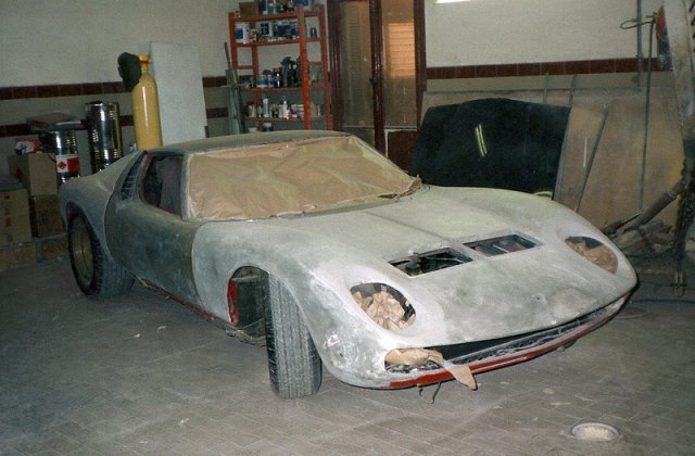 Lamborghini Miura SV