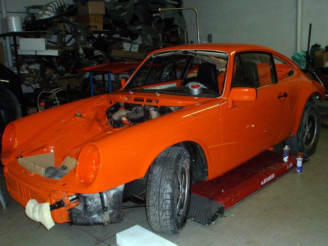 Porsche Carrera (Orange)